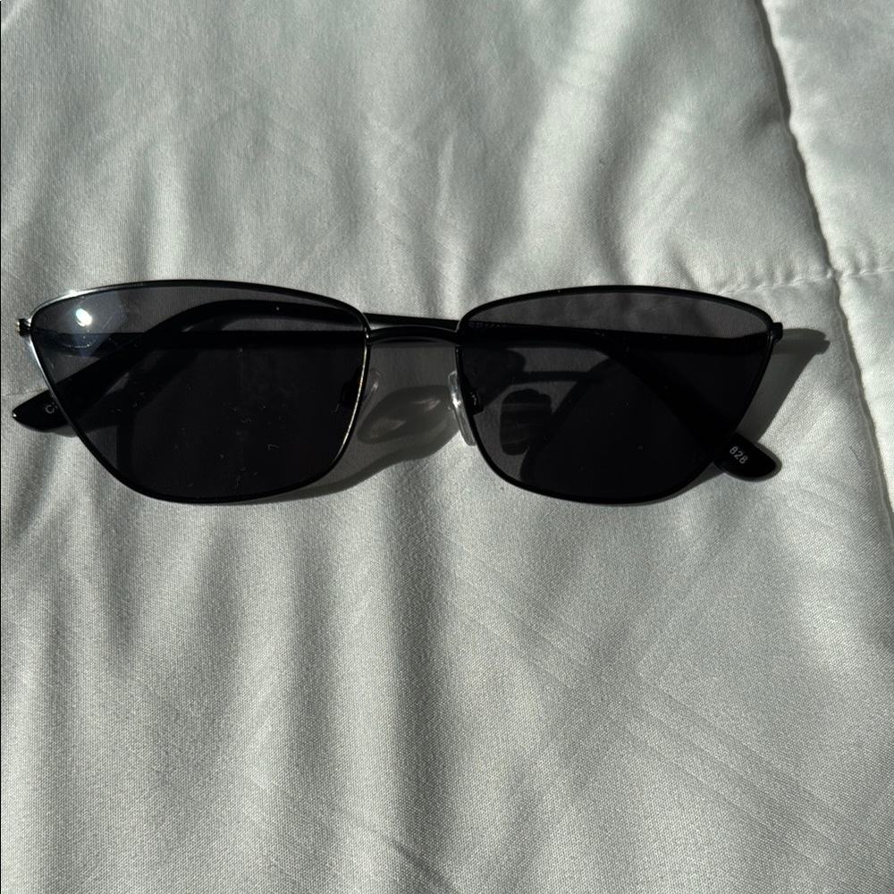 Stylish Black Sunglasses